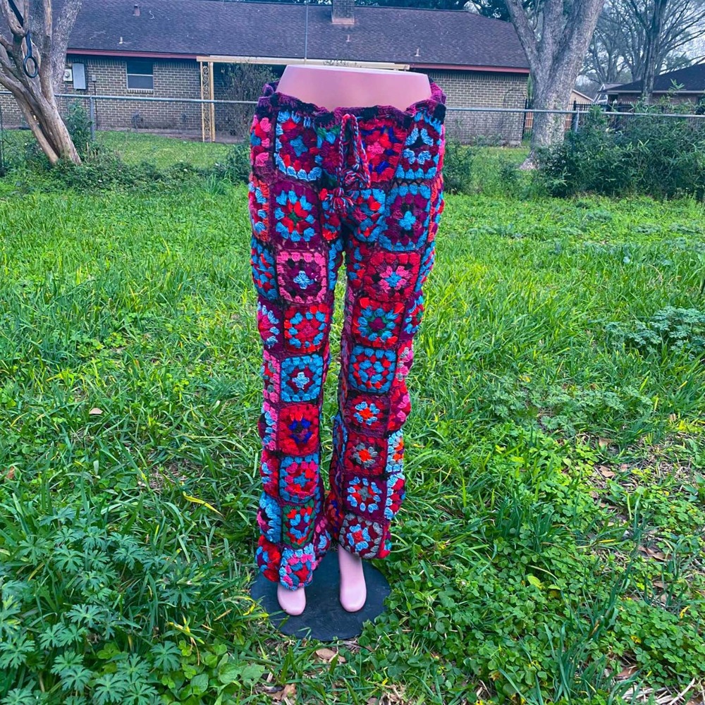 Handmade crochet happy skull pant
